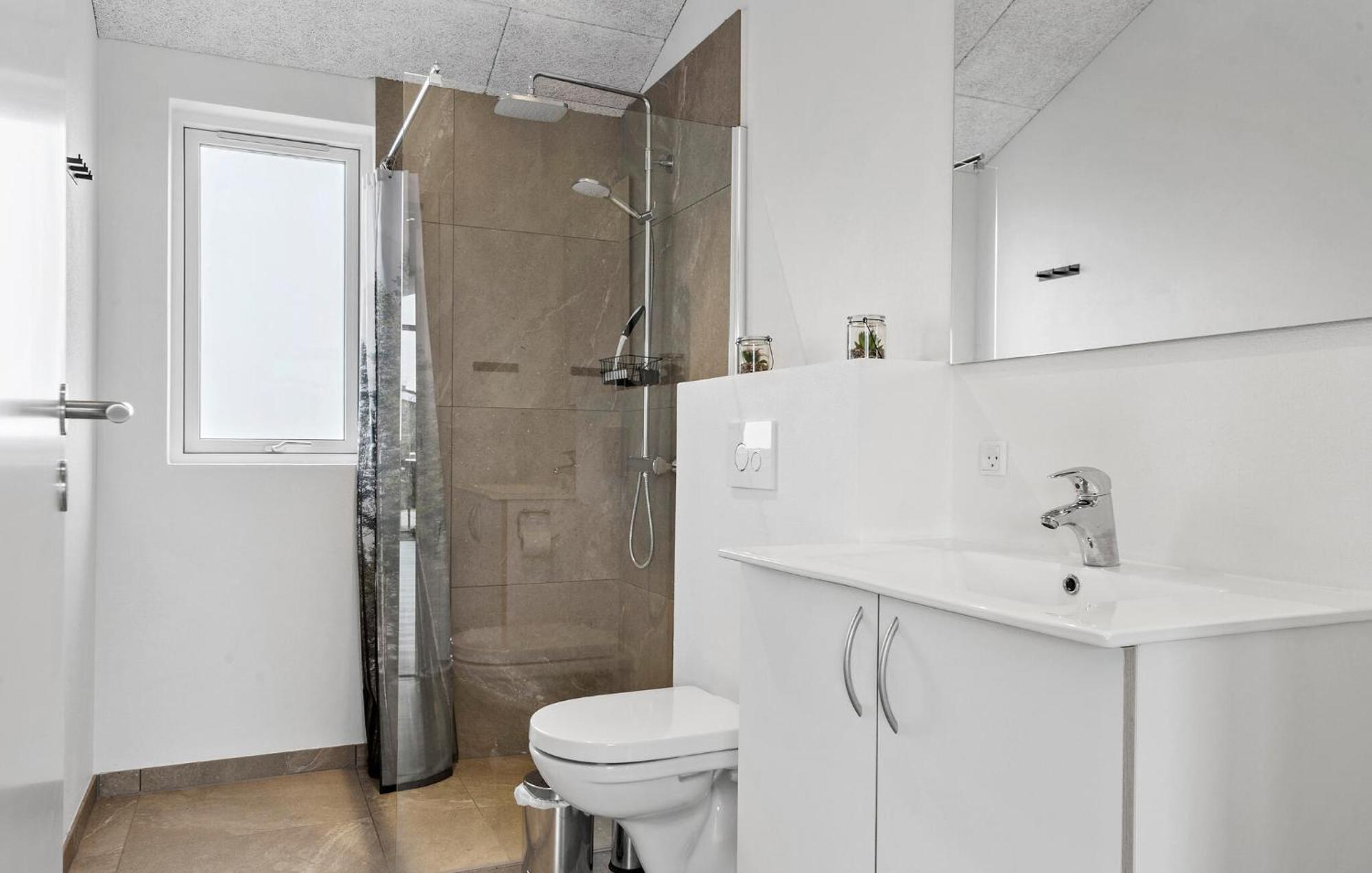 Beautiful Home In Tarm With Sauna Exteriér fotografie