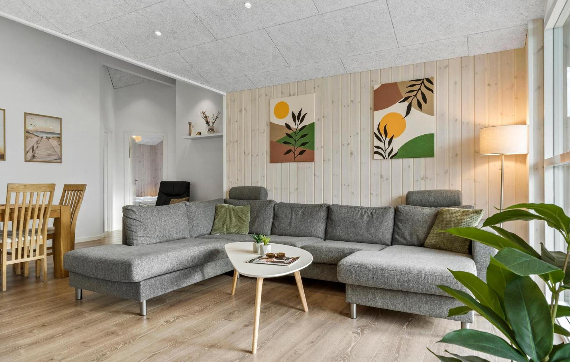 Beautiful Home In Tarm With Sauna Exteriér fotografie